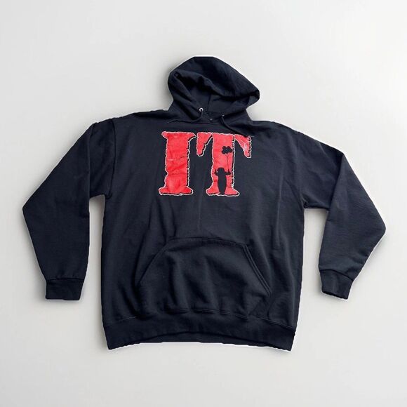 IT Movie Pennywise Black Hoodie Pullover Sweatshirt Size XL Sweater Halloween - Picture 1 of 5